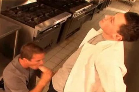 Hung Barrett lengthy pokes Johnny