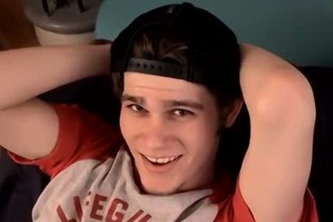 JT Has A Smooth Body And A nasty ass