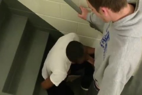 When large dick Wiggahs Attack.black Thug