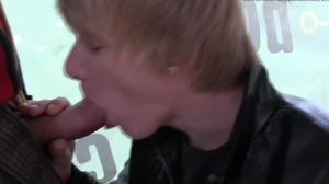 plow in the shitter of a restaurant