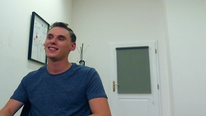 Dorky dude gets a mouthful of pretty sperm in a POV vid