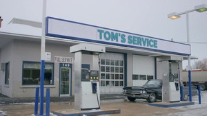 Tom Of Finland: Service Station: bareback - Ricky Roman & River Wilson American Hump