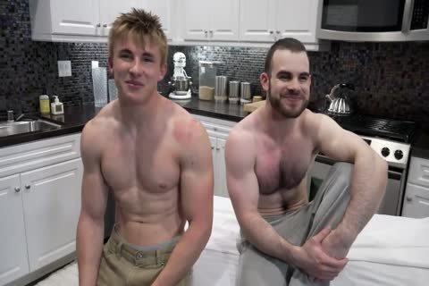 Rb2834 Abele Place Returns To Give Jake Davis A bareback Hap