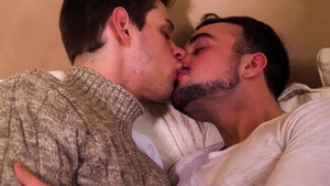 IconMale - Brown hair Mason Lear touches big penis