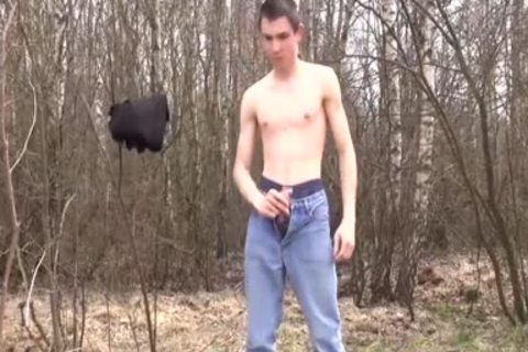 Lad With Large corpulent wang Jerking In Nature And Cums On Himself