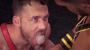 HotHouse - Ebony bodybuilder XL helps with loud sex