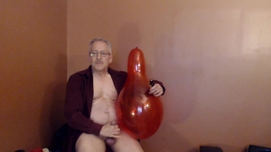 Balloonbanger 60) Slow fun W Med Sized Balloon-Jerk cum Pop