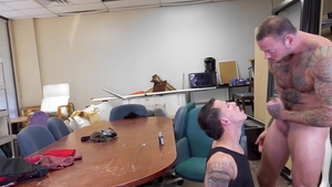 Young Perps: Thief Sean Duran rough pounding in the backroom