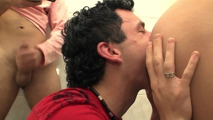 Wet Whippersnappers Wreak Havoc on Toilets