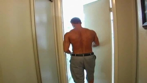 Cody Cummings: Cody's Shower Solo