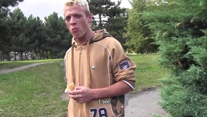 Czech Hunter: Fucking the Stupid Straight Face