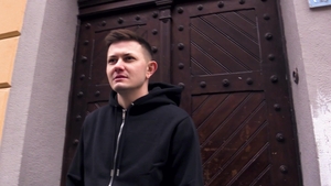 Czech Hunter: Stranger's Shaved Body Temptation