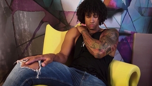 HotAFmen: Worshipping Denfer's Gold Chain