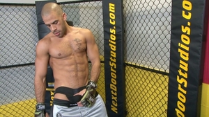 Austin Wilde: A Lonely Flexer's Story