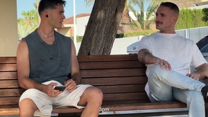 Big Dick Stretches Young Twink Hole