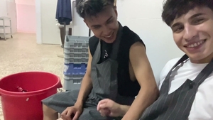 Two twinks share a risky and raw encounter